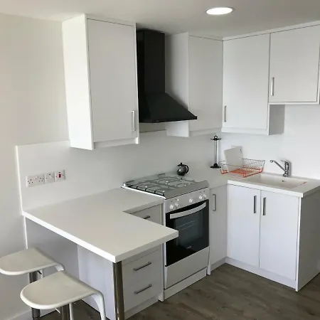 Lovely Seafront Studio Apartment *